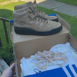 Adidas discontinued cardboard forums rare with box mens size 8 woman's 9.5